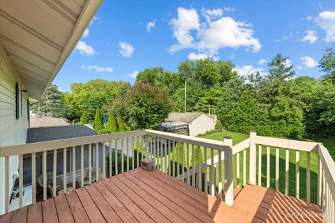 Tiny photo for 2819 Sun Valley Drive, Cary, IL 60013 (MLS # 12557132)