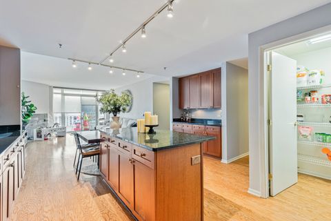 Tiny photo for 1515 S Prairie Avenue #1010, Chicago, IL 60605 (MLS # 12570243)