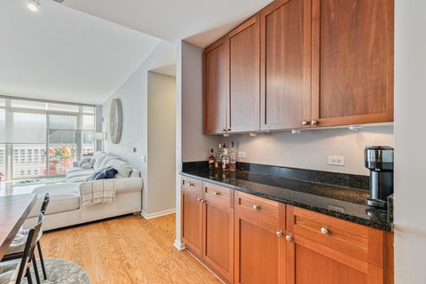 Tiny photo for 1515 S Prairie Avenue #1010, Chicago, IL 60605 (MLS # 12570243)