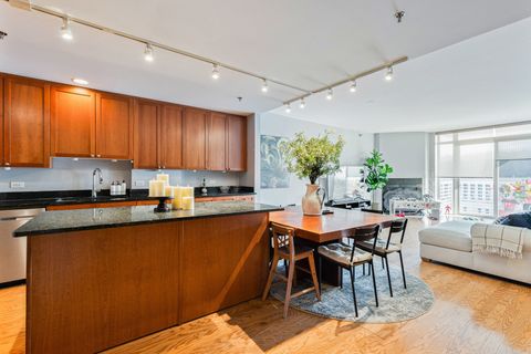 Tiny photo for 1515 S Prairie Avenue #1010, Chicago, IL 60605 (MLS # 12570243)