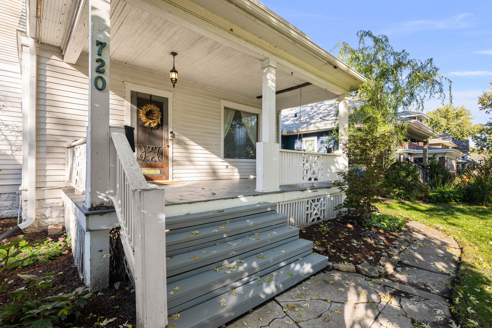 720 E High Street