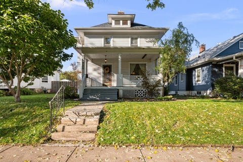 Photo of 720 E High Street, Davenport, IA 52803 (MLS # 12779813)