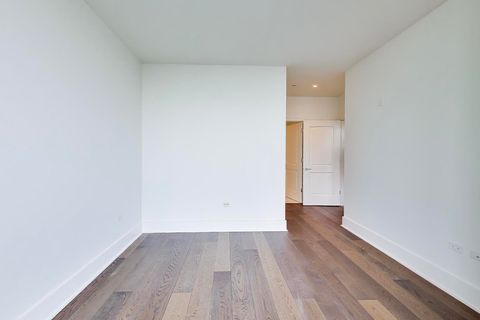 Tiny photo for 363 E Wacker Drive #5506, Chicago, IL 60601 (MLS # 12557259)