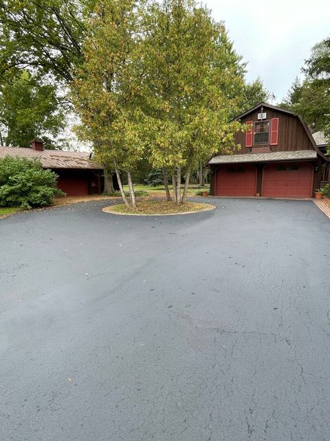 Tiny photo for 19953 W Grand Avenue, Lindenhurst, IL 60046 (MLS # 12476628)