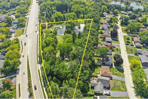 Tiny photo for 19953 W Grand Avenue, Lindenhurst, IL 60046 (MLS # 12476628)