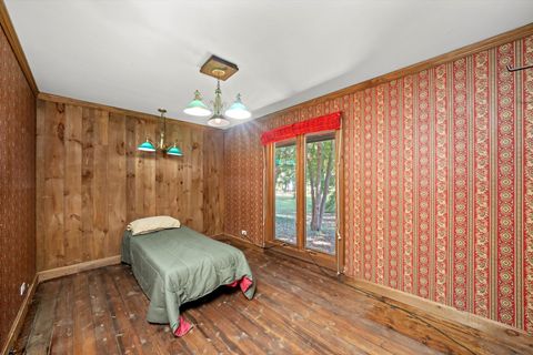 Tiny photo for 19953 W Grand Avenue, Lindenhurst, IL 60046 (MLS # 12476628)