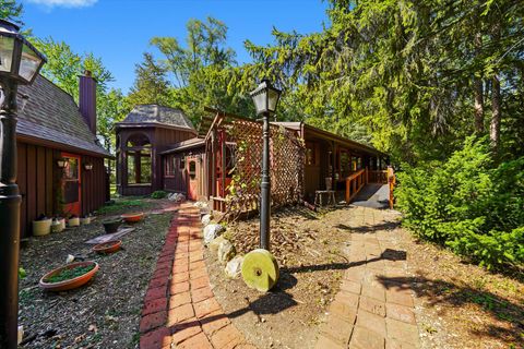 Tiny photo for 19953 W Grand Avenue, Lindenhurst, IL 60046 (MLS # 12476628)