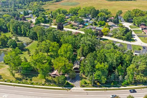 Tiny photo for 19953 W Grand Avenue, Lindenhurst, IL 60046 (MLS # 12476628)