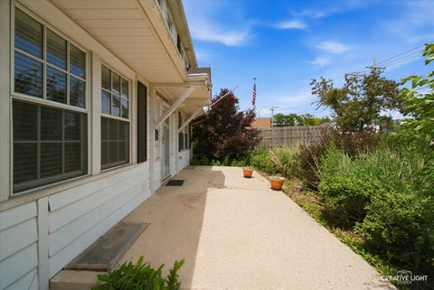 Tiny photo for 718 S Naperville Road, Wheaton, IL 60189 (MLS # 12774723)