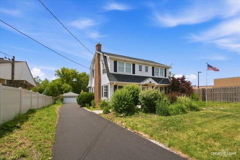 Tiny photo for 718 S Naperville Road, Wheaton, IL 60189 (MLS # 12774723)