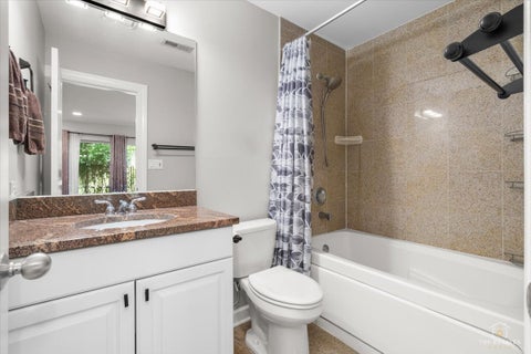 Tiny photo for 7137 GOLF Road, Morton Grove, IL 60053 (MLS # 12677622)
