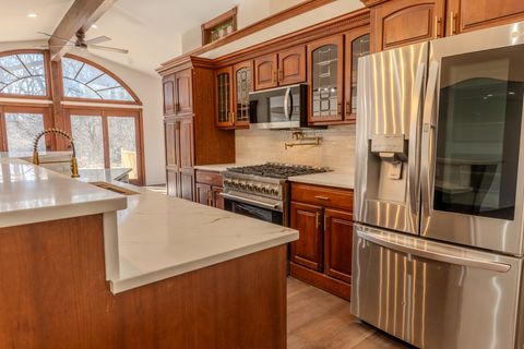 Tiny photo for 888 Woodstock Road, Olympia Fields, IL 60461 (MLS # 12615454)