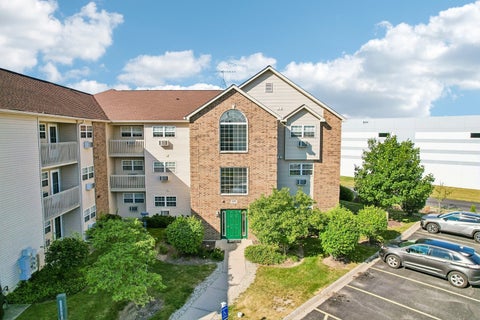 Tiny photo for 400 Cunat Boulevard #1G, Richmond, IL 60071 (MLS # 12708124)