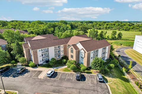 Tiny photo for 400 Cunat Boulevard #1G, Richmond, IL 60071 (MLS # 12708124)