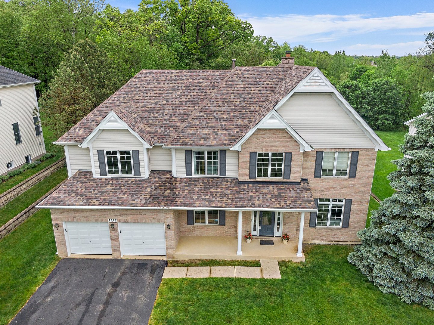 5654 Angouleme Lane