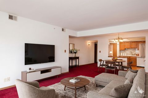 Tiny photo for 9510 S KOLMAR Avenue #407, Oak Lawn, IL 60453 (MLS # 12636701)