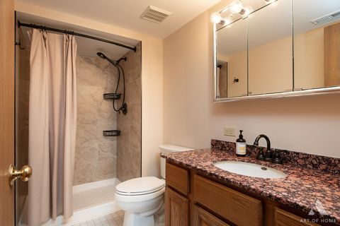 Tiny photo for 9510 S KOLMAR Avenue #407, Oak Lawn, IL 60453 (MLS # 12636701)