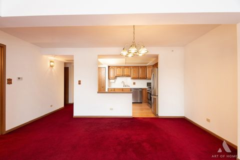 Tiny photo for 9510 S KOLMAR Avenue #407, Oak Lawn, IL 60453 (MLS # 12636701)