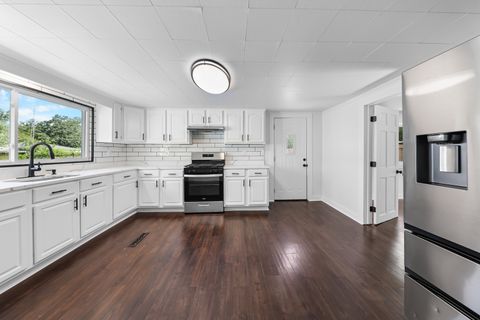 Tiny photo for 26004 Willow Lane, Wilmington, IL 60481 (MLS # 12682459)