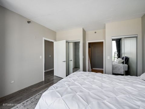 Tiny photo for Chicago, IL 60607 (MLS # 12638856)