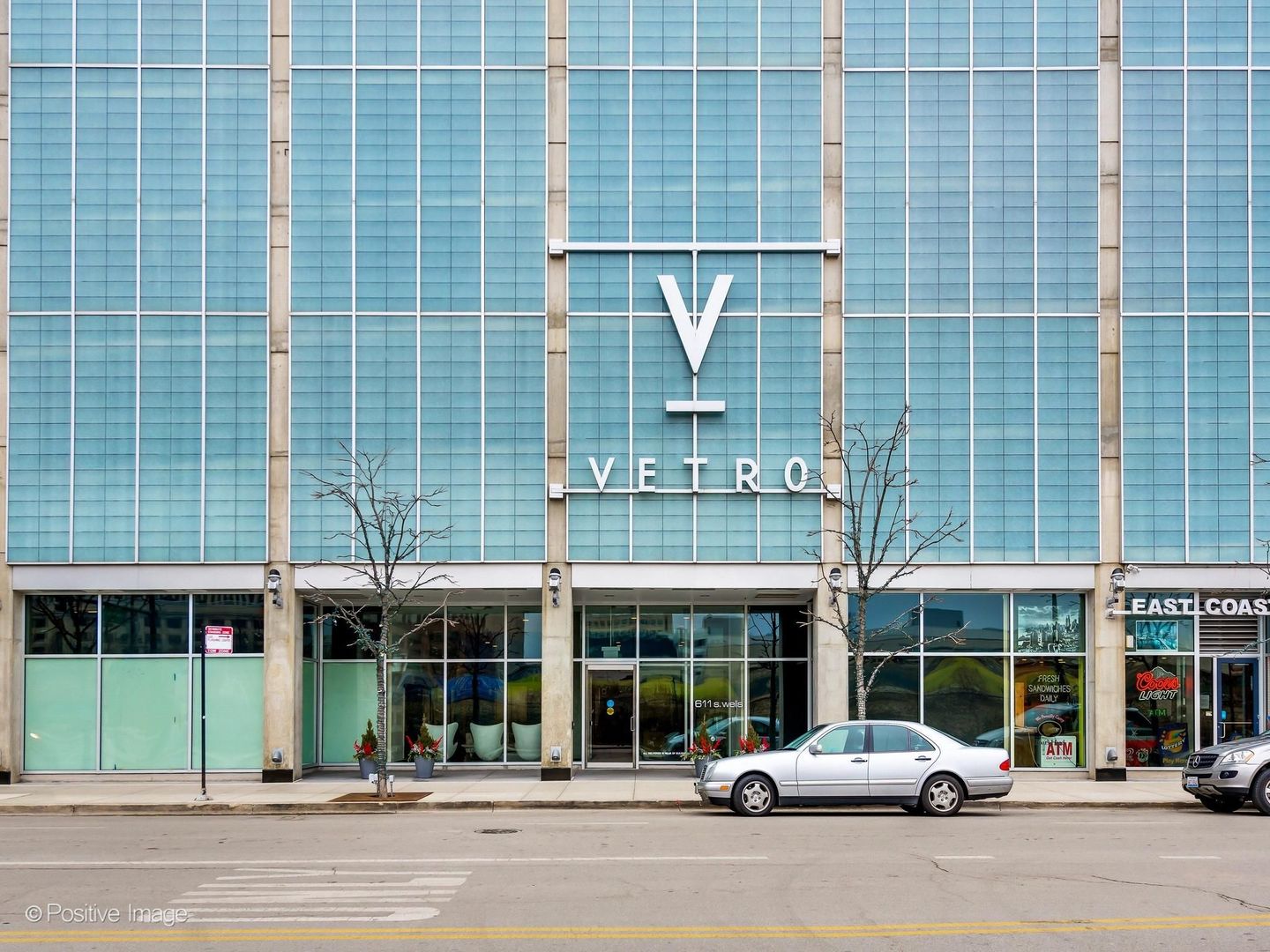 611 S Wells Street 2504