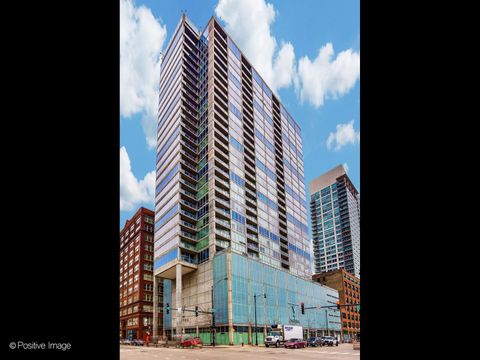 Photo of Chicago, IL 60607 (MLS # 12638856)