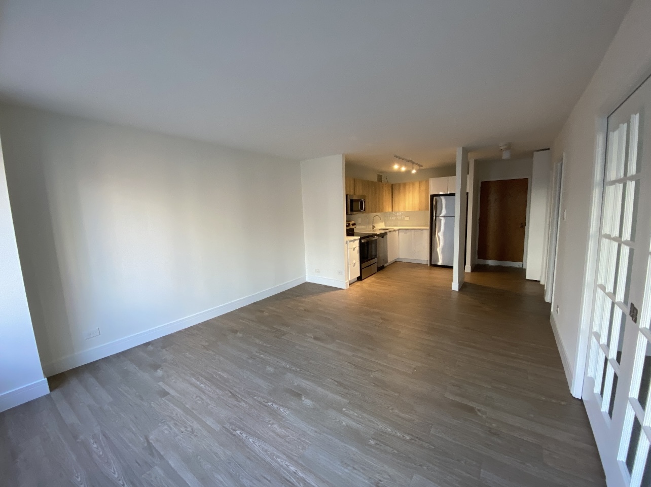 211 E Ohio Street 1205