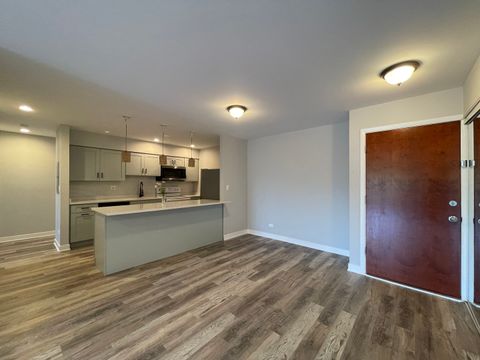 Tiny photo for 816 E Old Willow Road #110, Prospect Heights, IL 60070 (MLS # 12493502)