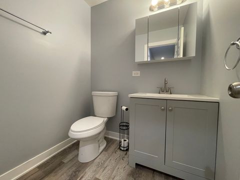 Tiny photo for 816 E Old Willow Road #110, Prospect Heights, IL 60070 (MLS # 12493502)
