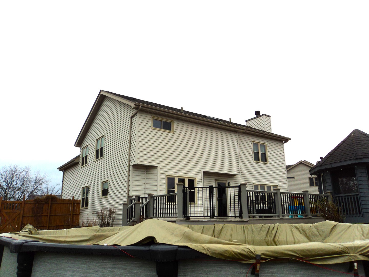 2985 ROYAL Court