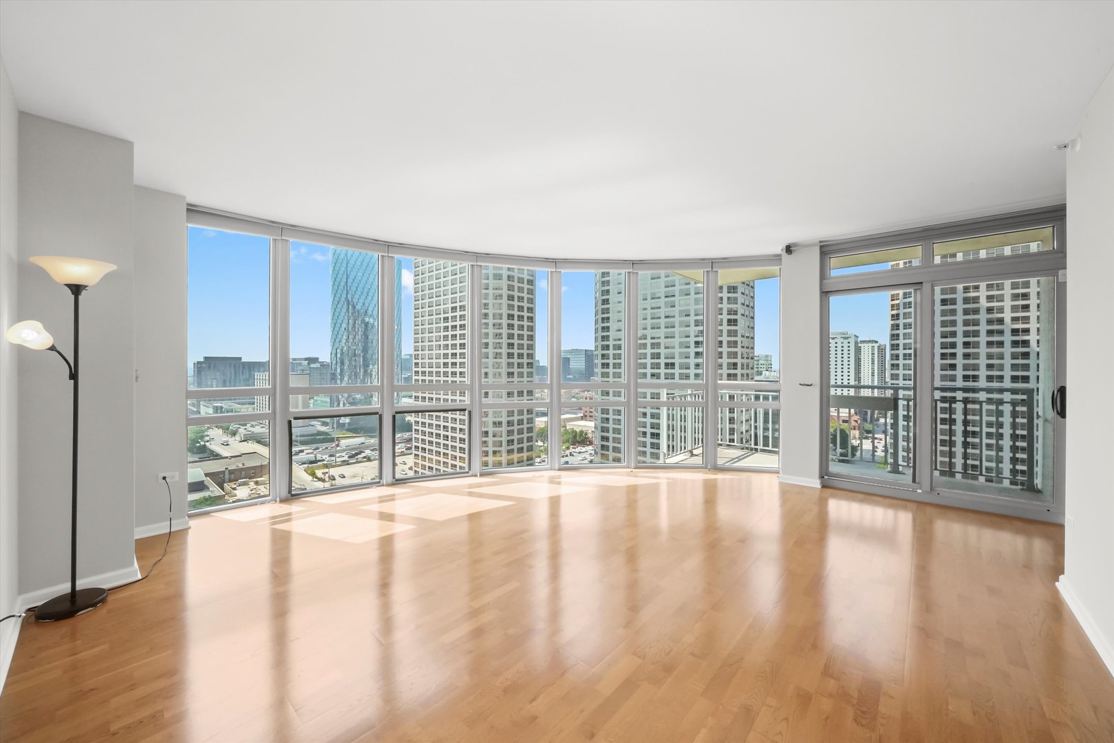 125 S Jefferson Street 1702