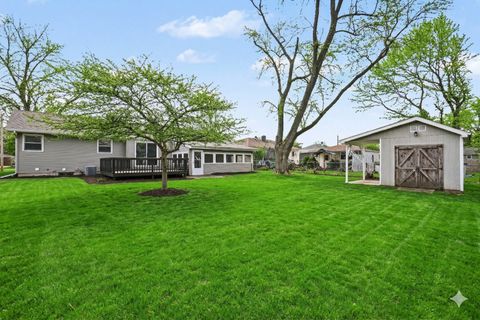 Tiny photo for 750 Duncan Drive, Aurora, IL 60506 (MLS # 12613356)