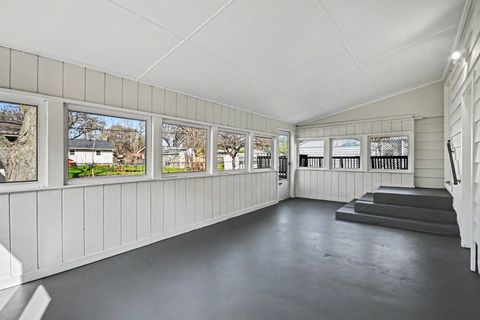 Tiny photo for 750 Duncan Drive, Aurora, IL 60506 (MLS # 12613356)