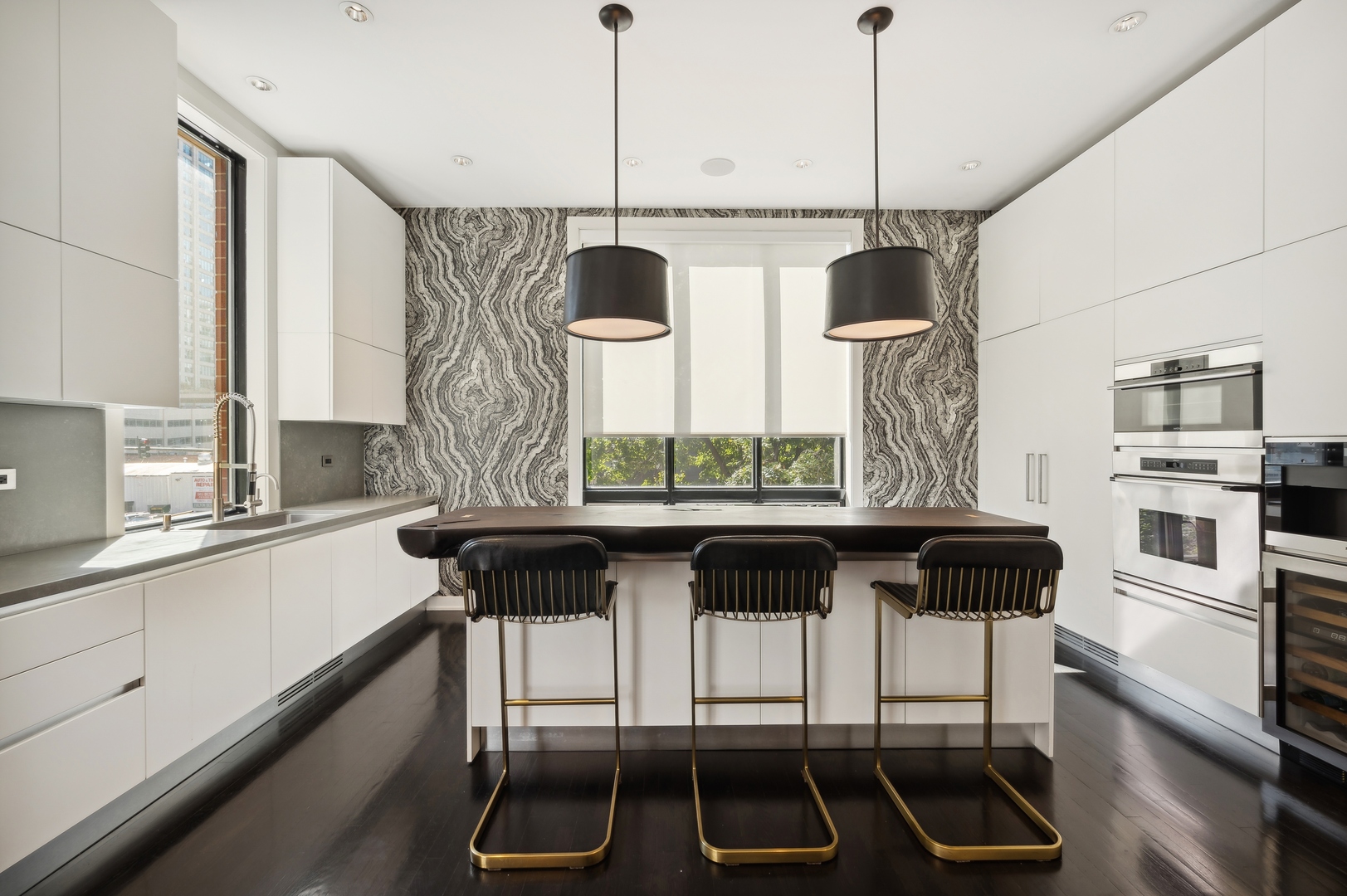 640 W Fulton Street A