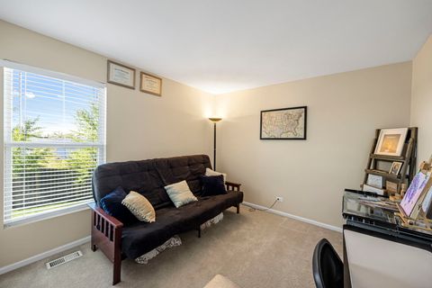 Tiny photo for 1513 Yellowstone Drive, Streamwood, IL 60107 (MLS # 12645687)