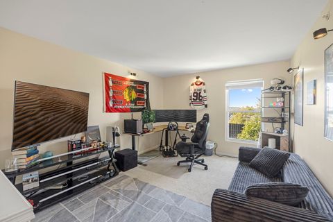 Tiny photo for 1513 Yellowstone Drive, Streamwood, IL 60107 (MLS # 12645687)