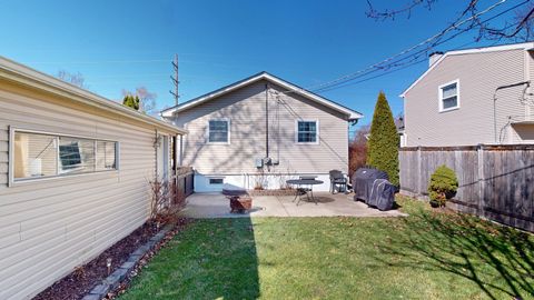 Tiny photo for 1127 LOTUS Drive, Round Lake Beach, IL 60073 (MLS # 12643206)