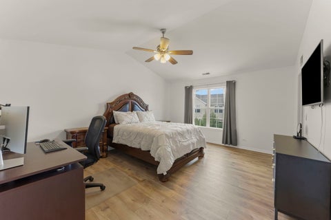 Tiny photo for 2641 N Greenwood Avenue, Arlington Heights, IL 60004 (MLS # 12764135)