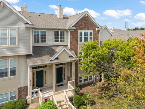 Tiny photo for 2641 N Greenwood Avenue, Arlington Heights, IL 60004 (MLS # 12764135)