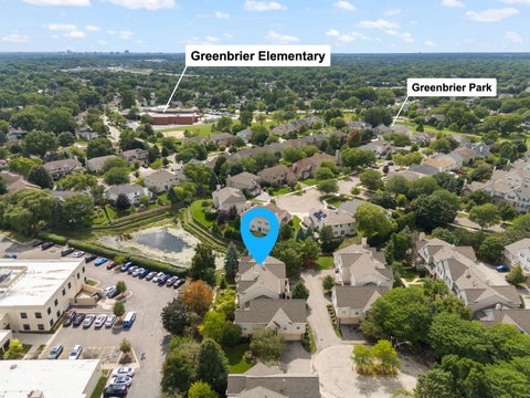 Tiny photo for 2641 N Greenwood Avenue, Arlington Heights, IL 60004 (MLS # 12764135)