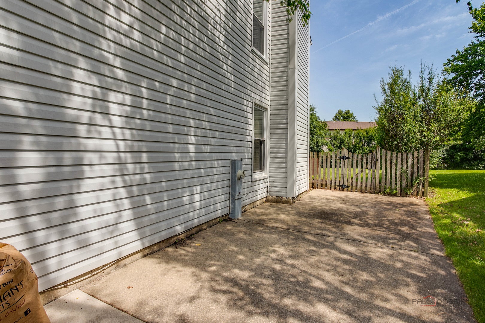 410 Lamont Terrace
