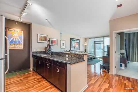 Tiny photo for 125 S Green Street #907A, Chicago, IL 60607 (MLS # 12509809)