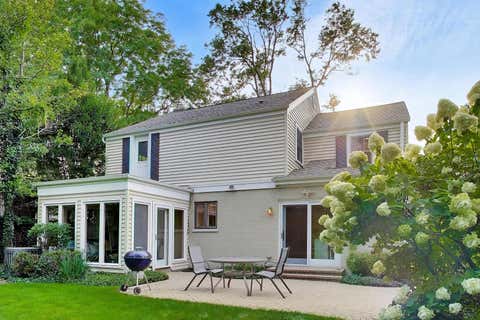 Tiny photo for 1020 Pontiac Road, Wilmette, IL 60091 (MLS # 12740782)