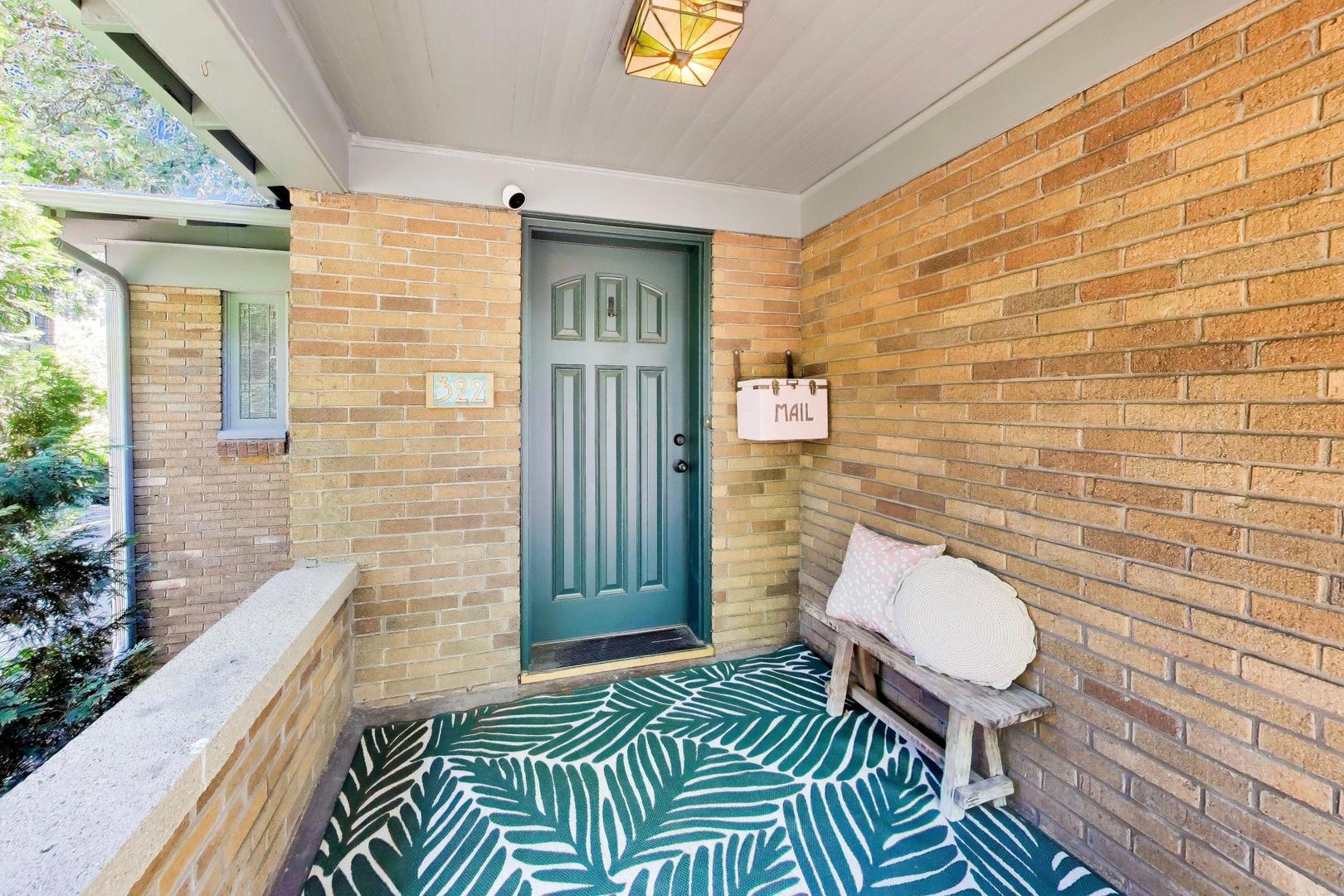 322 Oak Circle