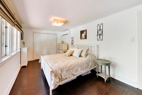 Tiny photo for 322 Oak Circle, Wilmette, IL 60091 (MLS # 12685083)