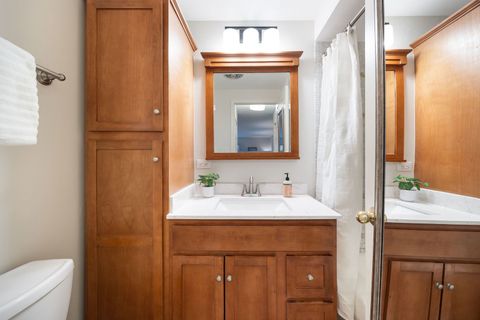 Tiny photo for 221 N Kenilworth Avenue #208, Oak Park, IL 60302 (MLS # 12556685)