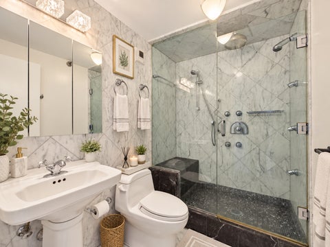 Tiny photo for 1230 N State Parkway #18D, Chicago, IL 60610 (MLS # 12766040)
