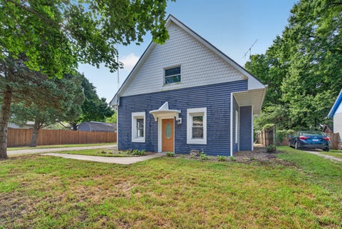 Tiny photo for 335 E Southmor Road, Morris, IL 60450 (MLS # 12757308)