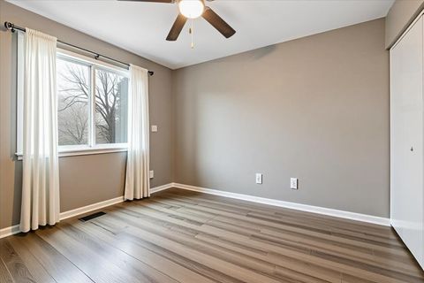 Tiny photo for 1100 Partridge Avenue, Bolingbrook, IL 60490 (MLS # 12605197)