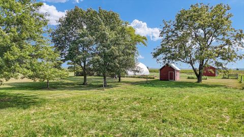 Tiny photo for 1728 County Road 500 E, Champaign, IL 61822 (MLS # 12438669)